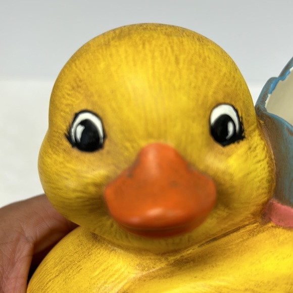 - Vintage handmade ceramic Easter baby duck  and egg planter - Picture 8 of 8